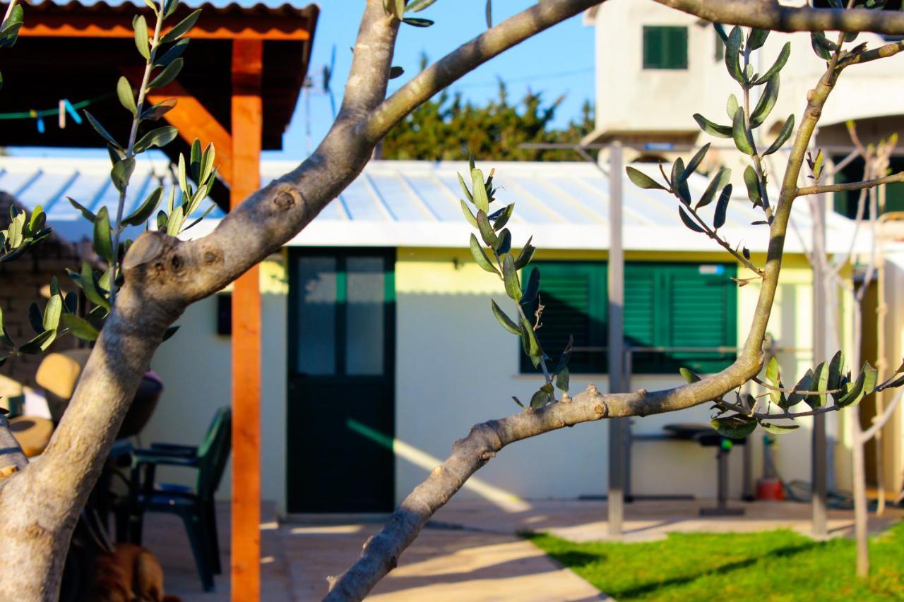 Holiday Home - Beach House 'Amarella' Turanj Exterior foto